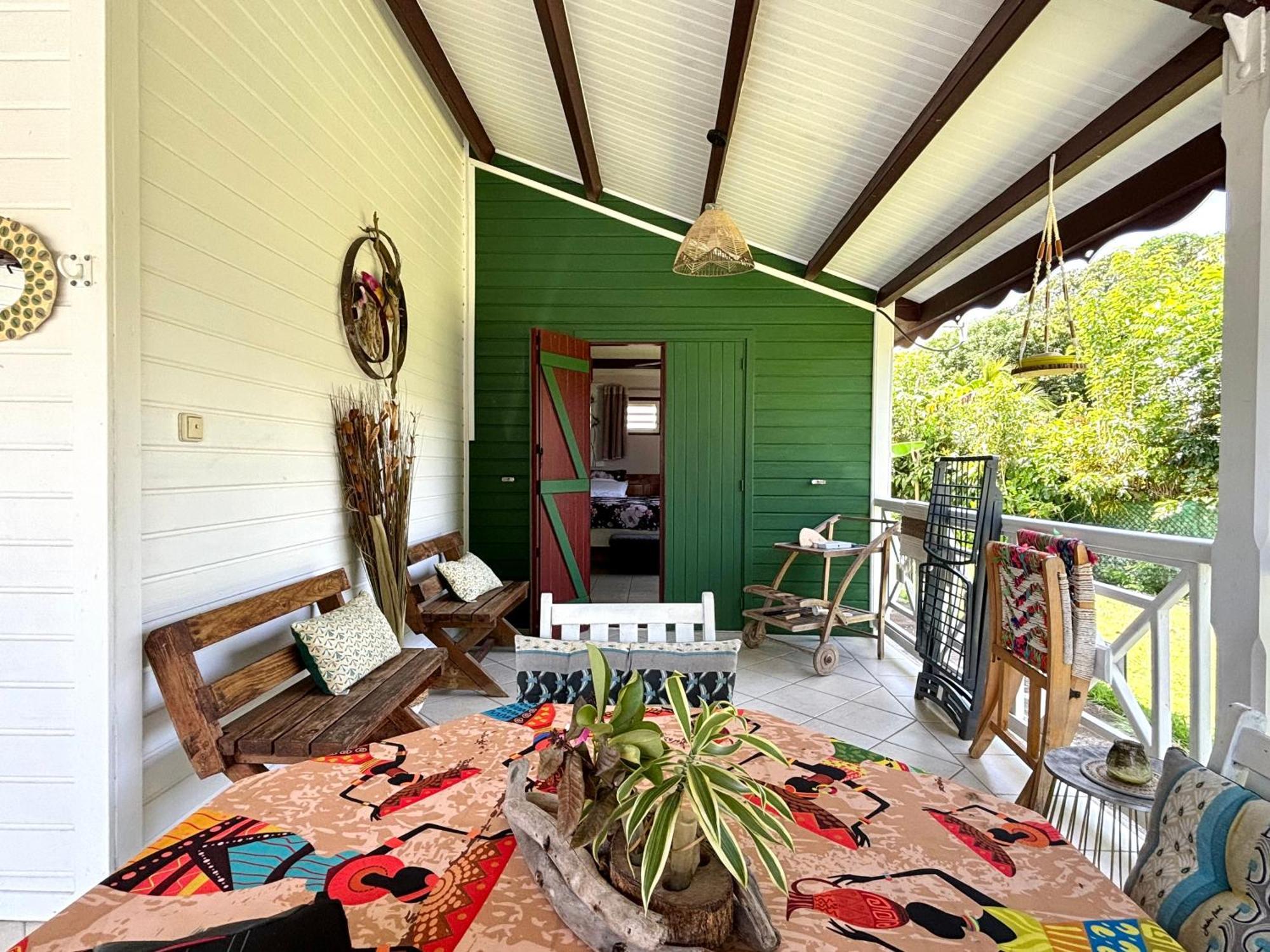 La Maison Creole Du Flamboyant - Proche Des Plages Anse-Bertrand Exterior foto
